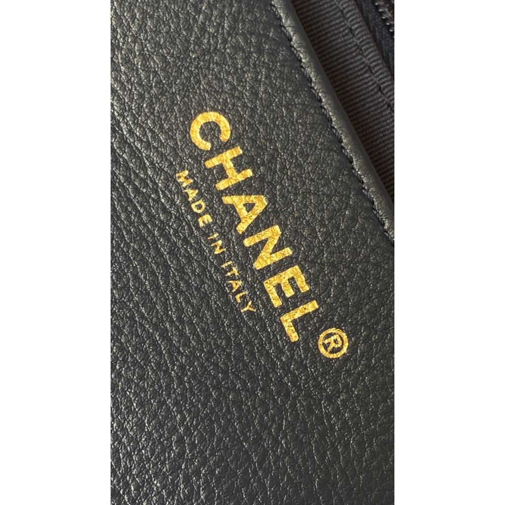 Chanel 25C Large HOBO Hippie Bag
