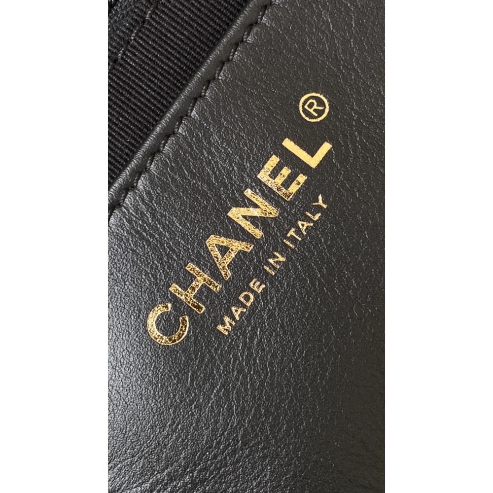 Chanel 25C Small HOBO Hippie Bag!