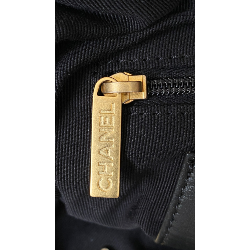 Chanel 25C Small HOBO Hippie Bag!