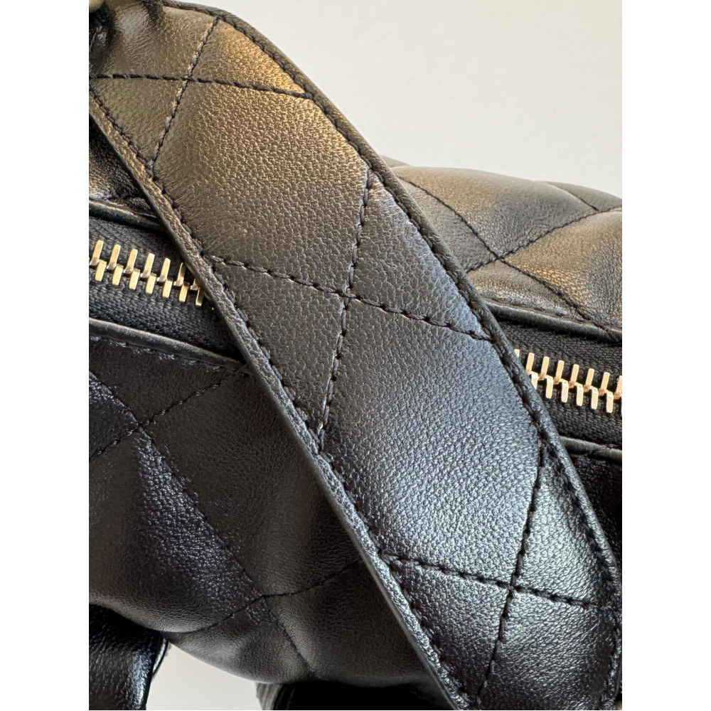 Chanel 25C Large HOBO Hippie Bag