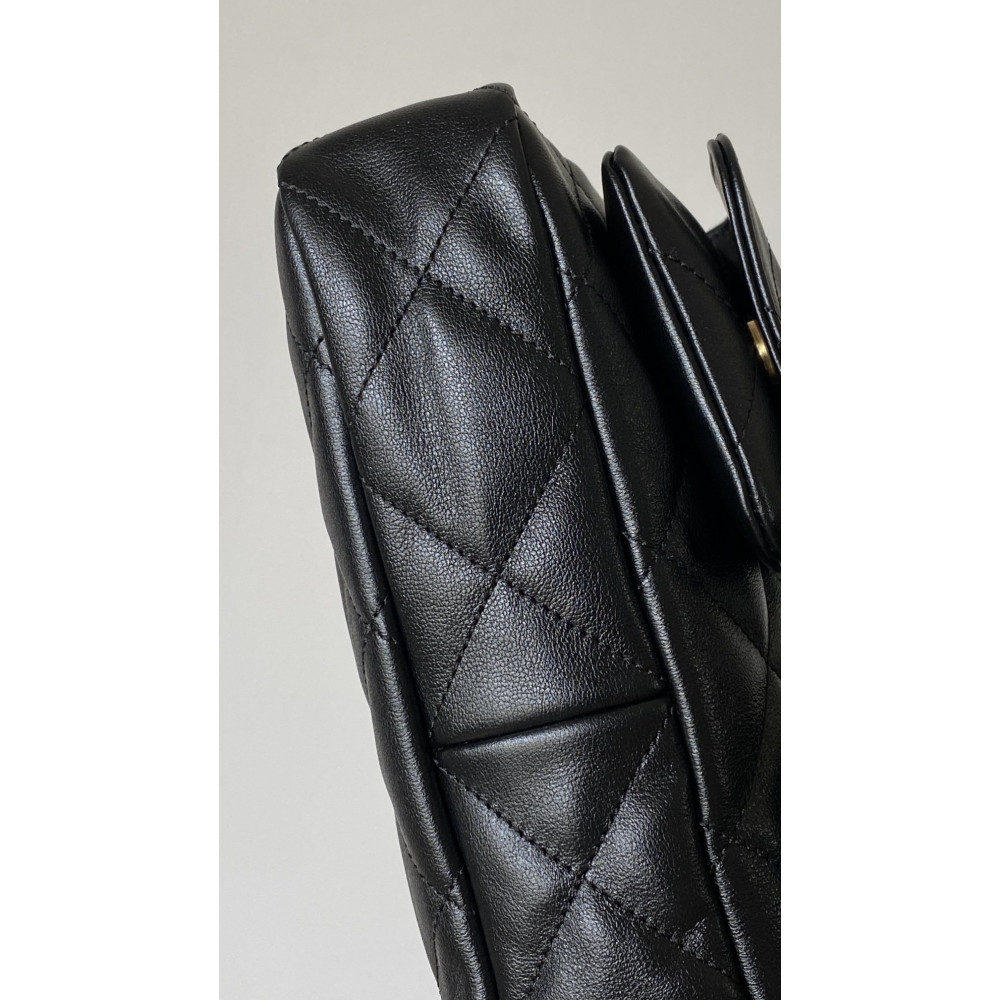 Chanel 24P lambskin Hippie Hobo underarm bag! 