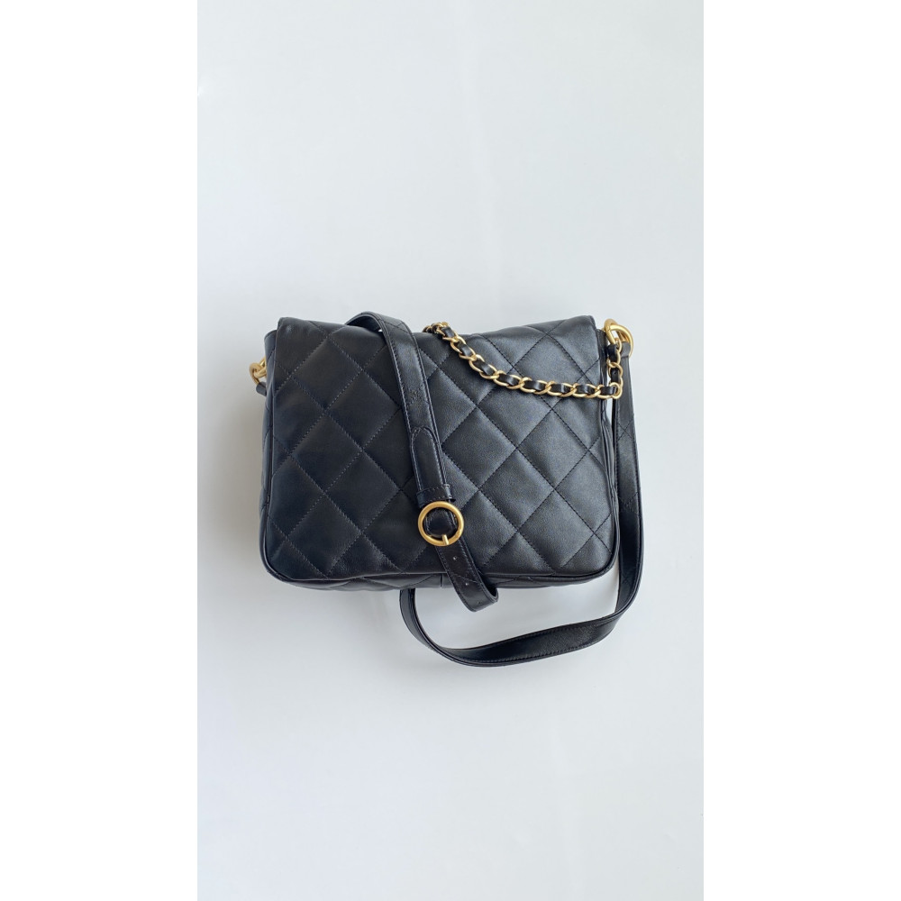 Chanel 24P lambskin Hippie Hobo underarm bag! 