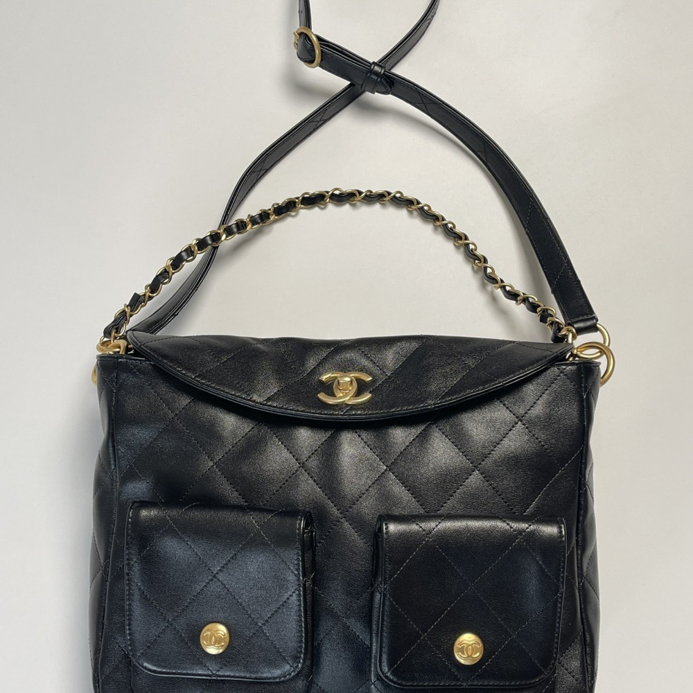 Chanel 24P lambskin Hippie Hobo underarm bag! 