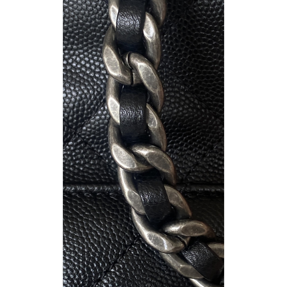 Chanel Small 25Bag – Small Size in Black