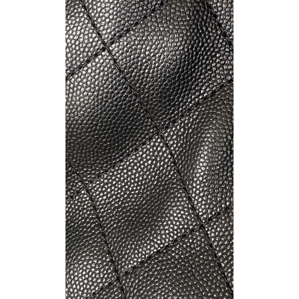 Chanel Small 25Bag – Small Size in Black