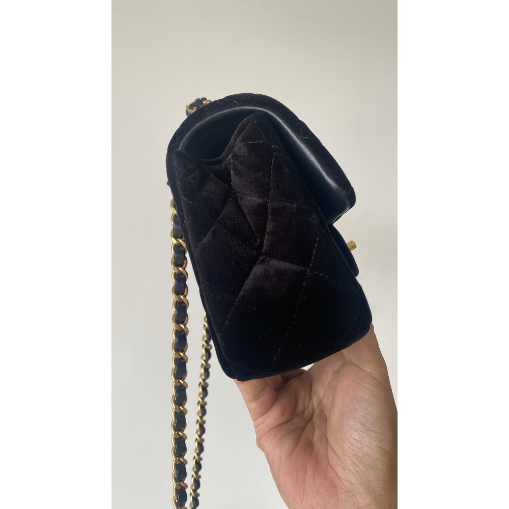 Chanel 25K CF Mini Woven Handle Flap Bag,