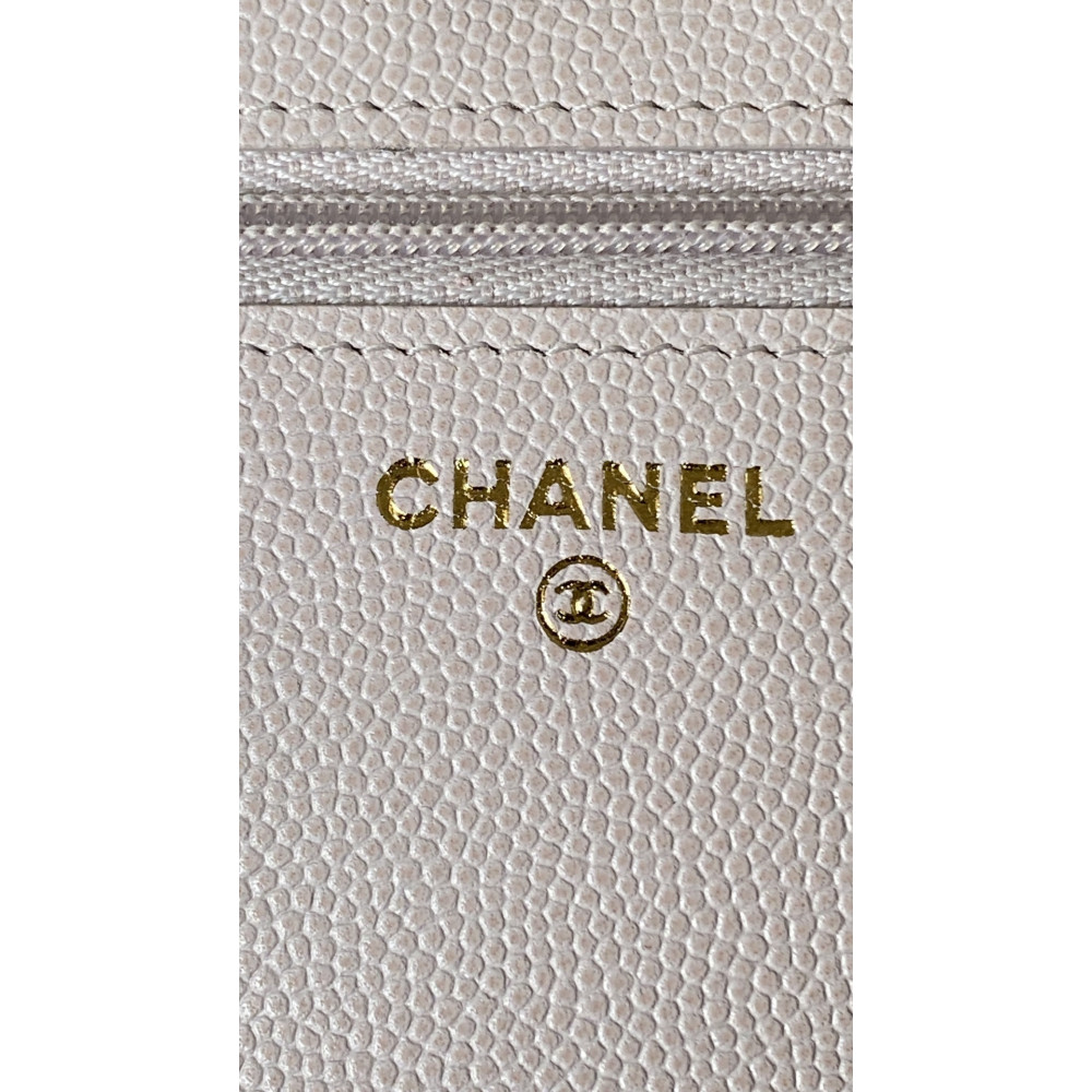 ✨ Chanel 25K WOC Handle Bag |