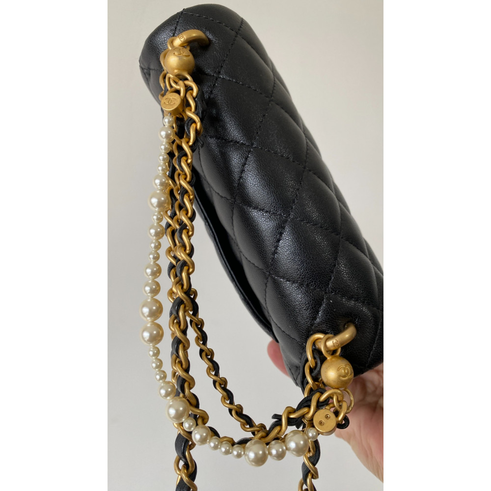 Chanel 24P NEW Pearl Chain Square Boy Bag