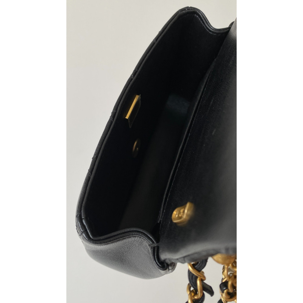 Chanel 24P NEW Pearl Chain Square Boy Bag