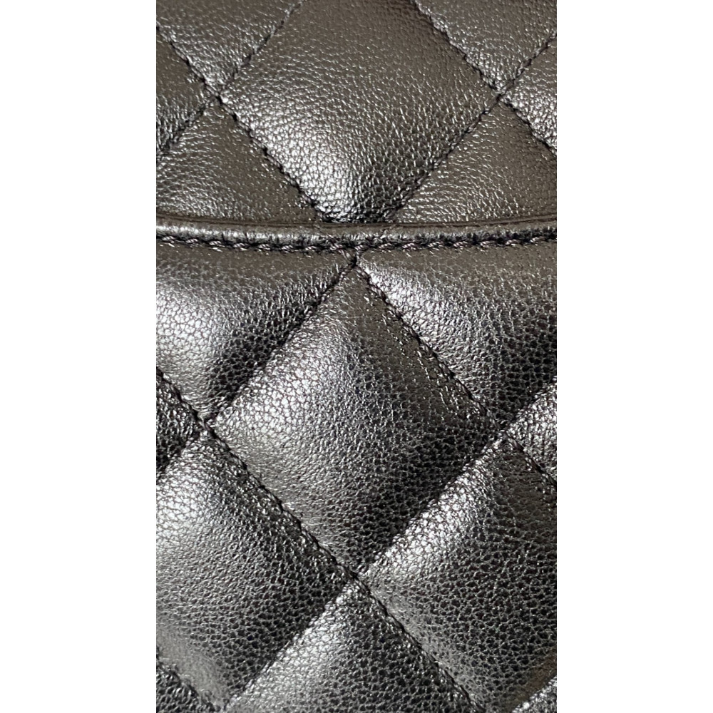 Chanel 24P NEW Pearl Chain Square Boy Bag