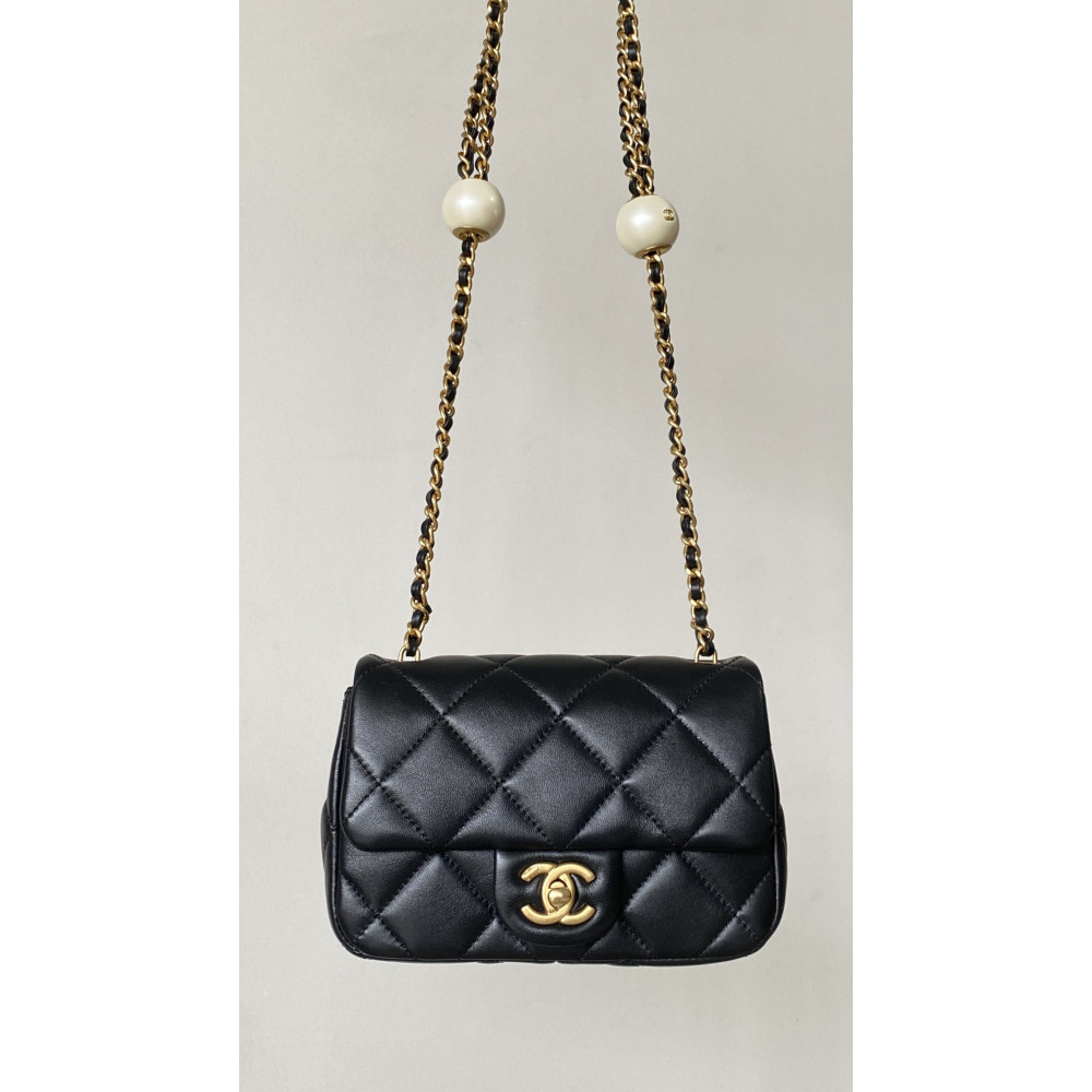 Chanel 24S New Arrival: "Square Plump Mini"
