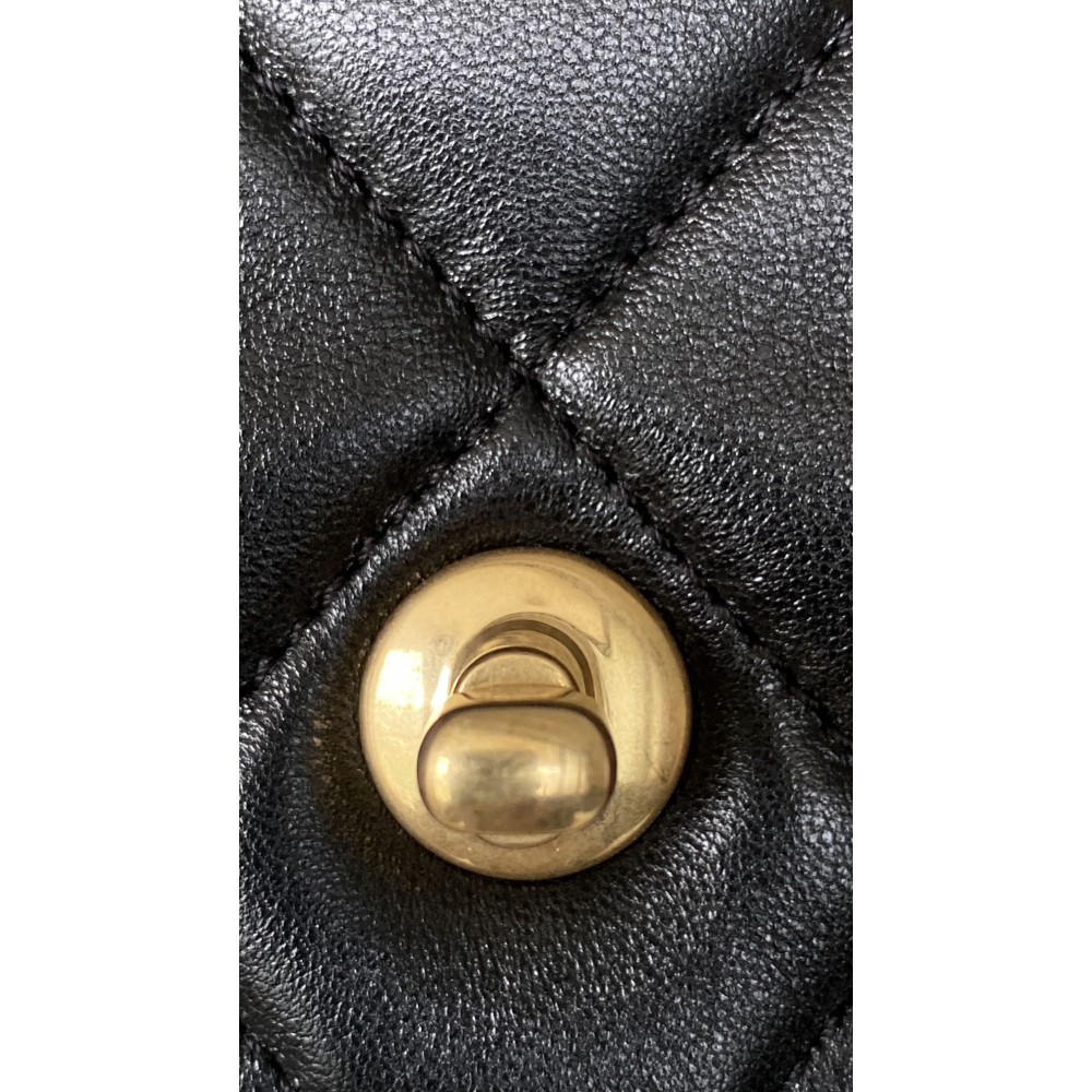 Chanel 24S New Arrival: "Square Plump Mini"