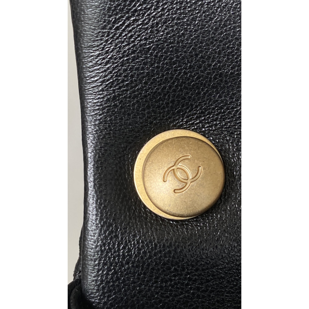 Chanel 24S New Arrival: "Square Plump Mini"