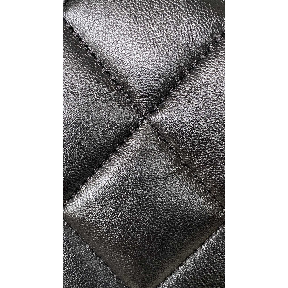 Chanel 24S New Arrival: "Square Plump Mini"