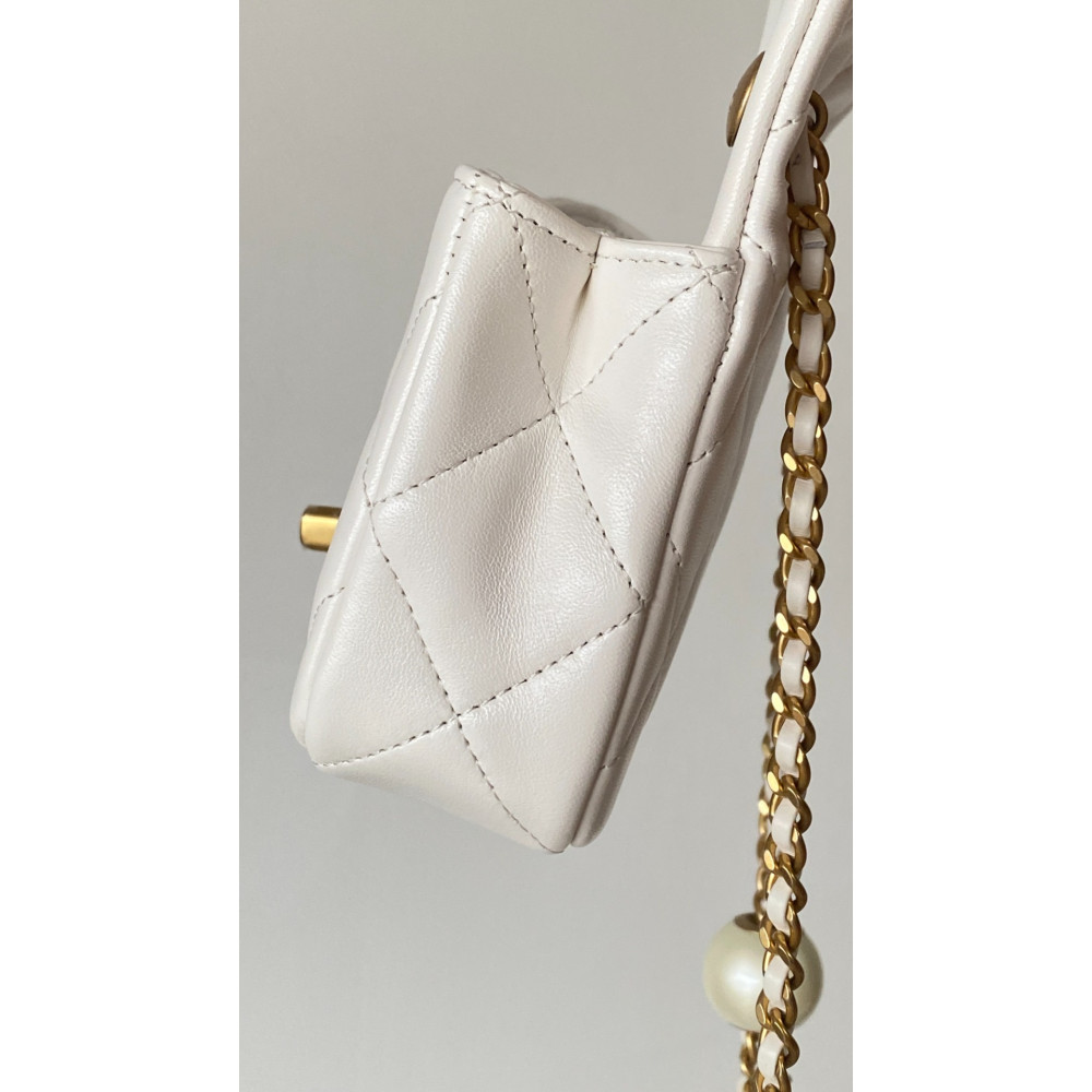 Chanel 24S New Arrival: Double Pearl Detail! Adjustable Closure! "Square Plump Mini"