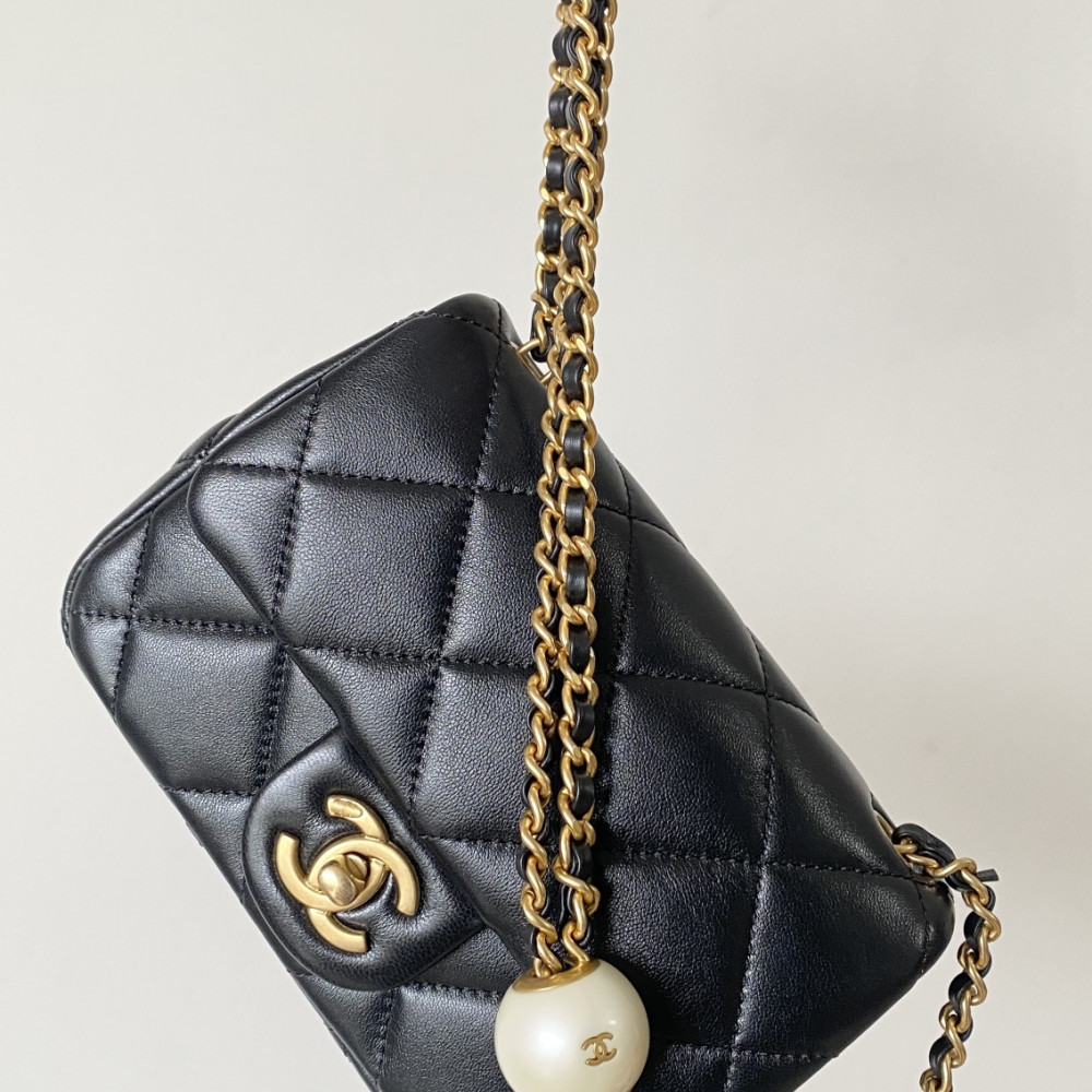 Chanel 24SS new arrival with double pearls! 