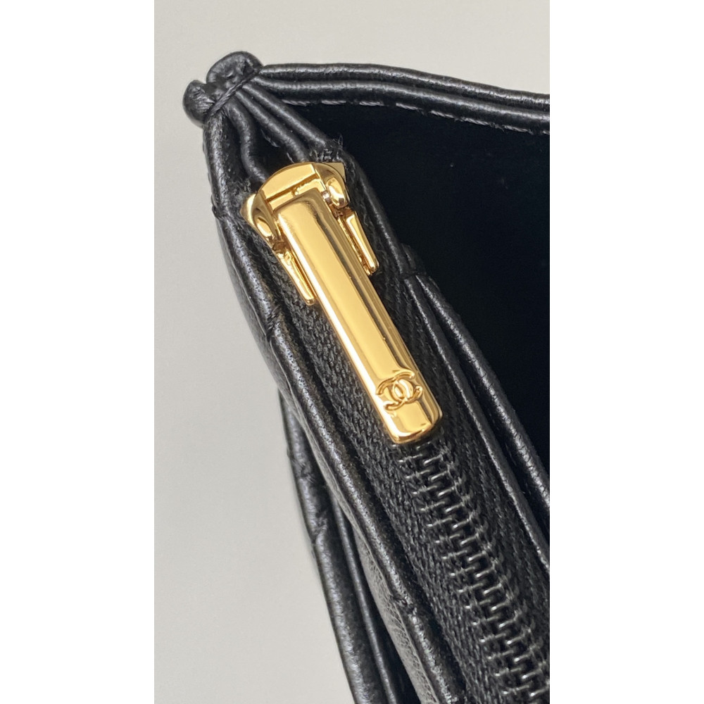 Chanel 25B New Handle Style Woc