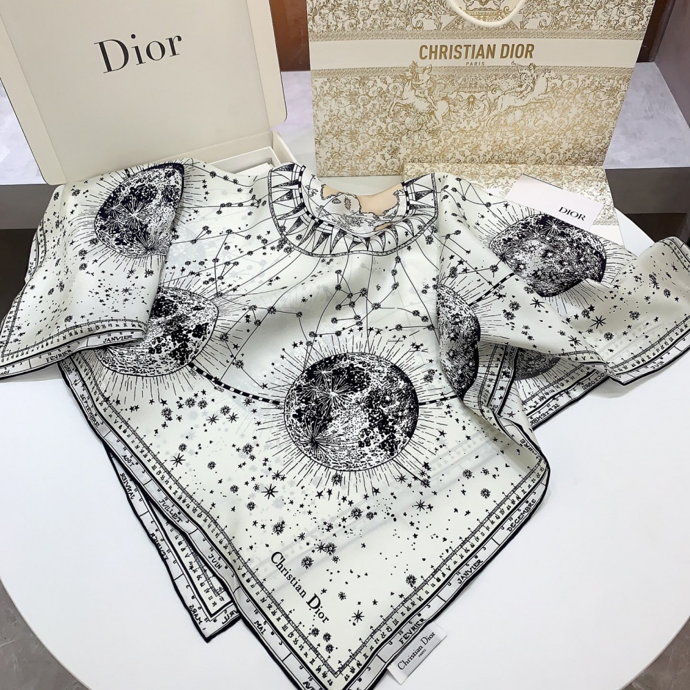 Dior 100% Mulberry Silk 90cm Scarf!  