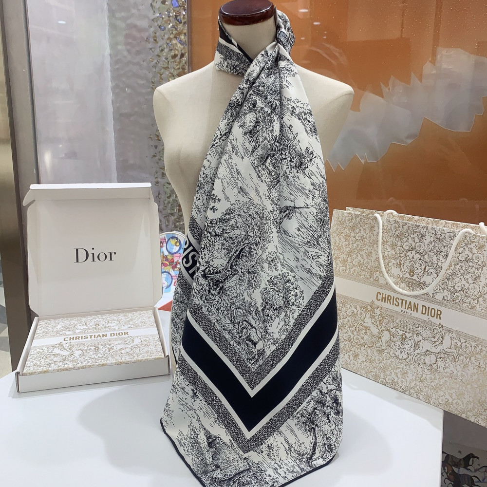 Dior 100% Mulberry Silk 90cm Scarf!  