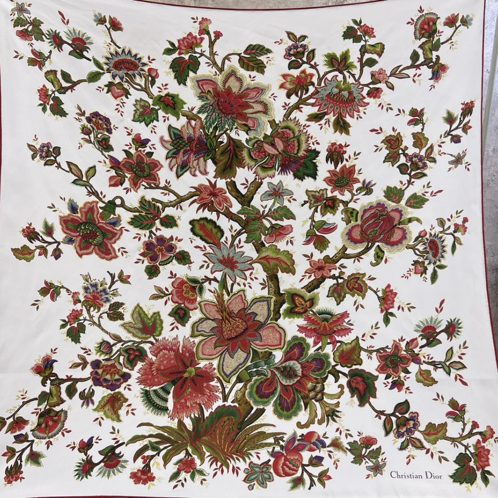 Dior 100% Mulberry Silk 90cm Scarf!  