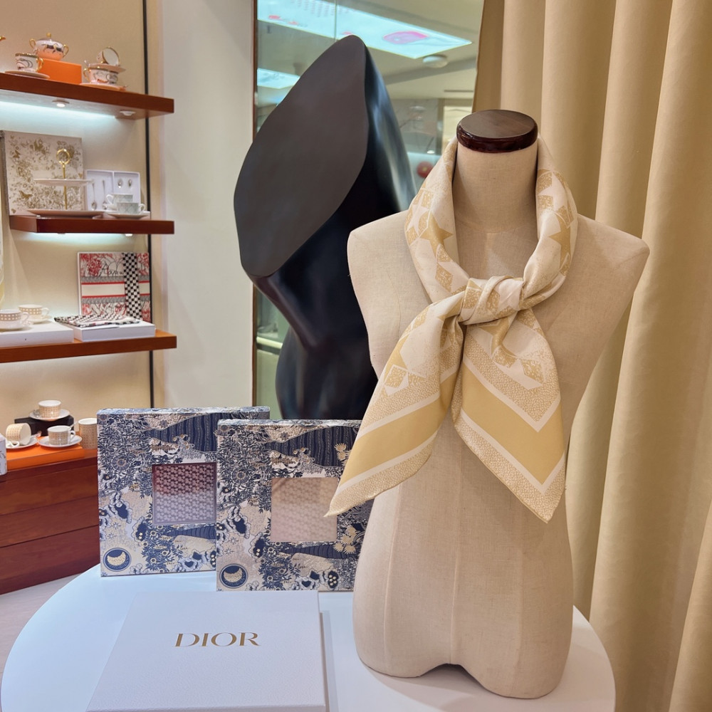 Dior 100% Mulberry Silk 90cm Scarf!  