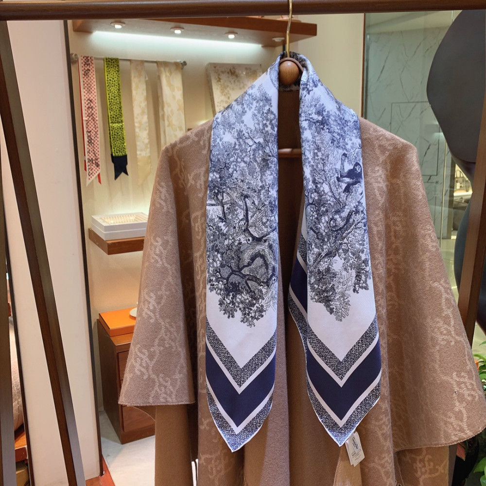 Dior 100% Mulberry Silk 90cm Scarf!  