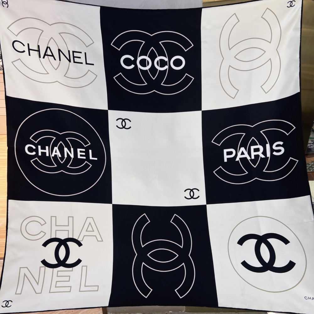 Chanel 100% silk 90cm square scarf!  