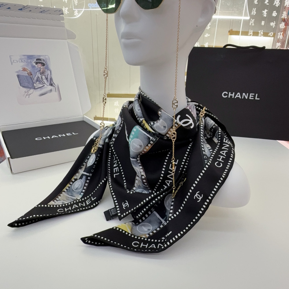 Chanel 100% silk 90cm square scarf!  