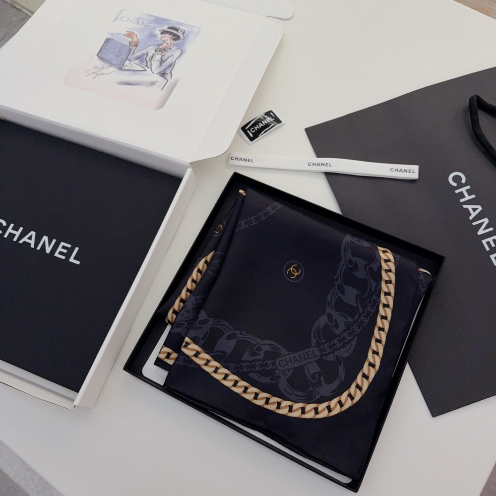Chanel 100% silk 90cm square scarf!  