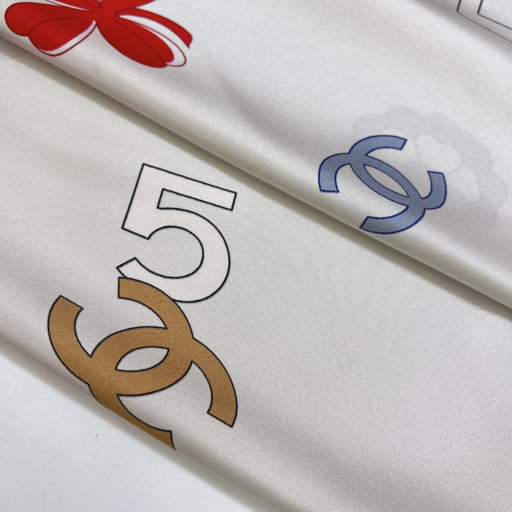 Chanel 100% silk 90cm square scarf!  