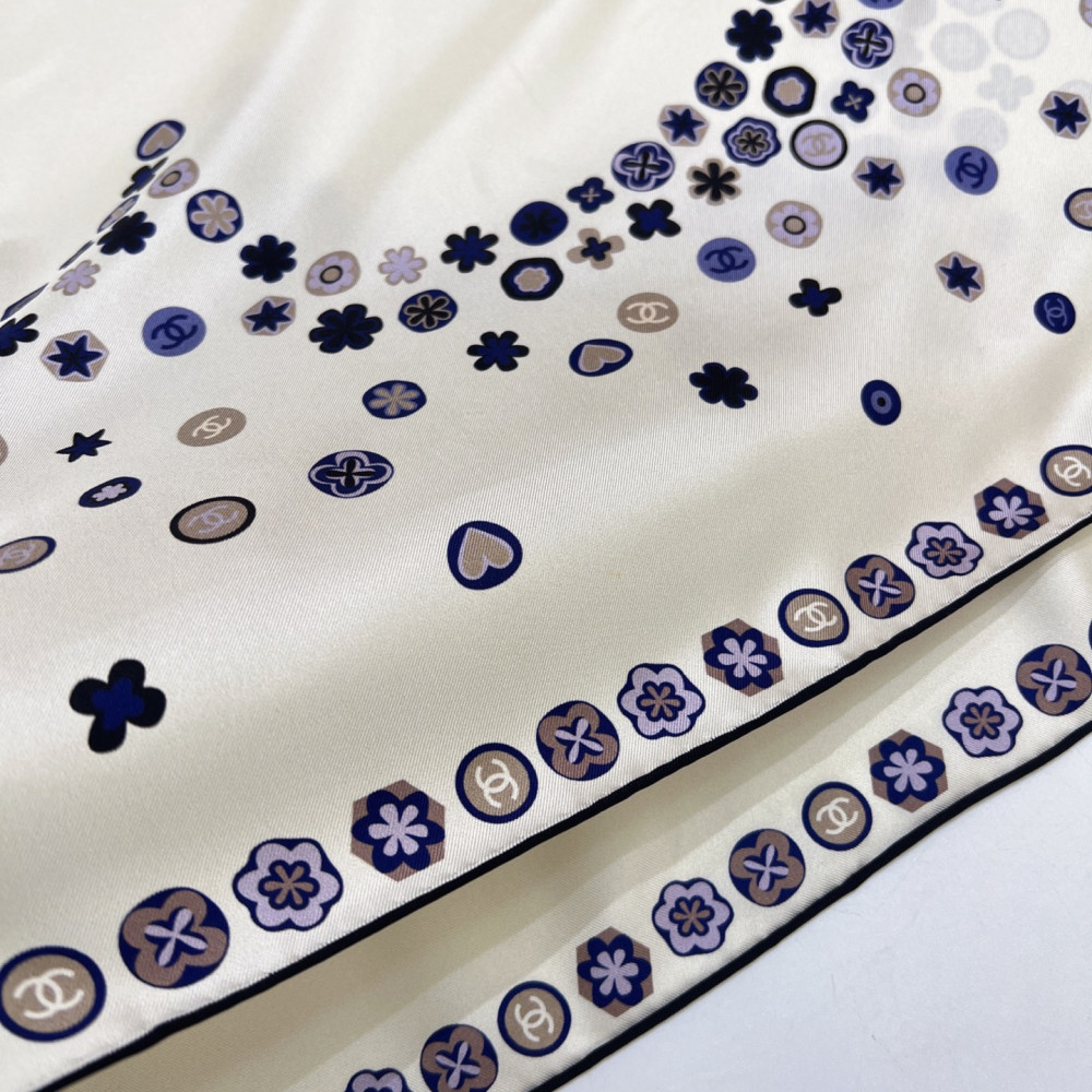 Chanel 100% silk 90cm square scarf!  