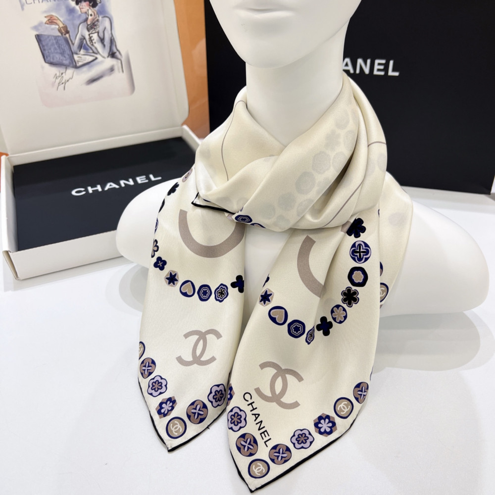 Chanel 100% silk 90cm square scarf!  