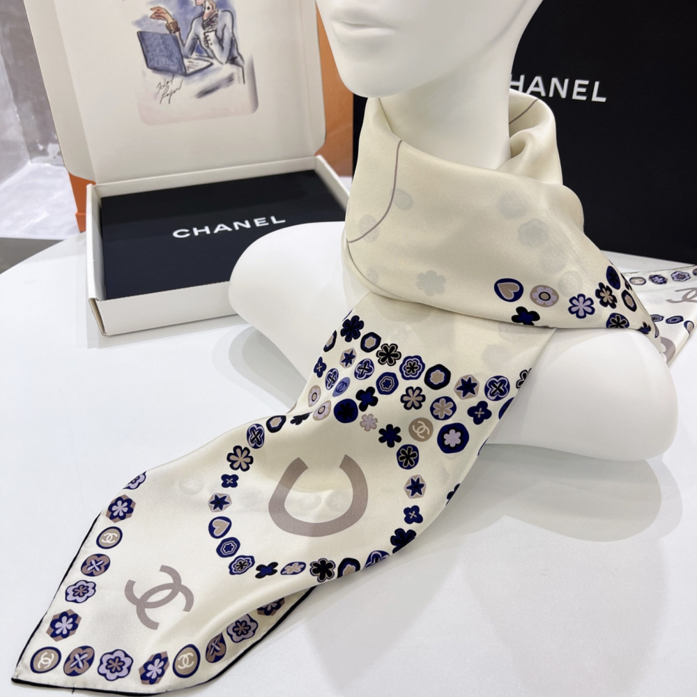 Chanel 100% silk 90cm square scarf!  