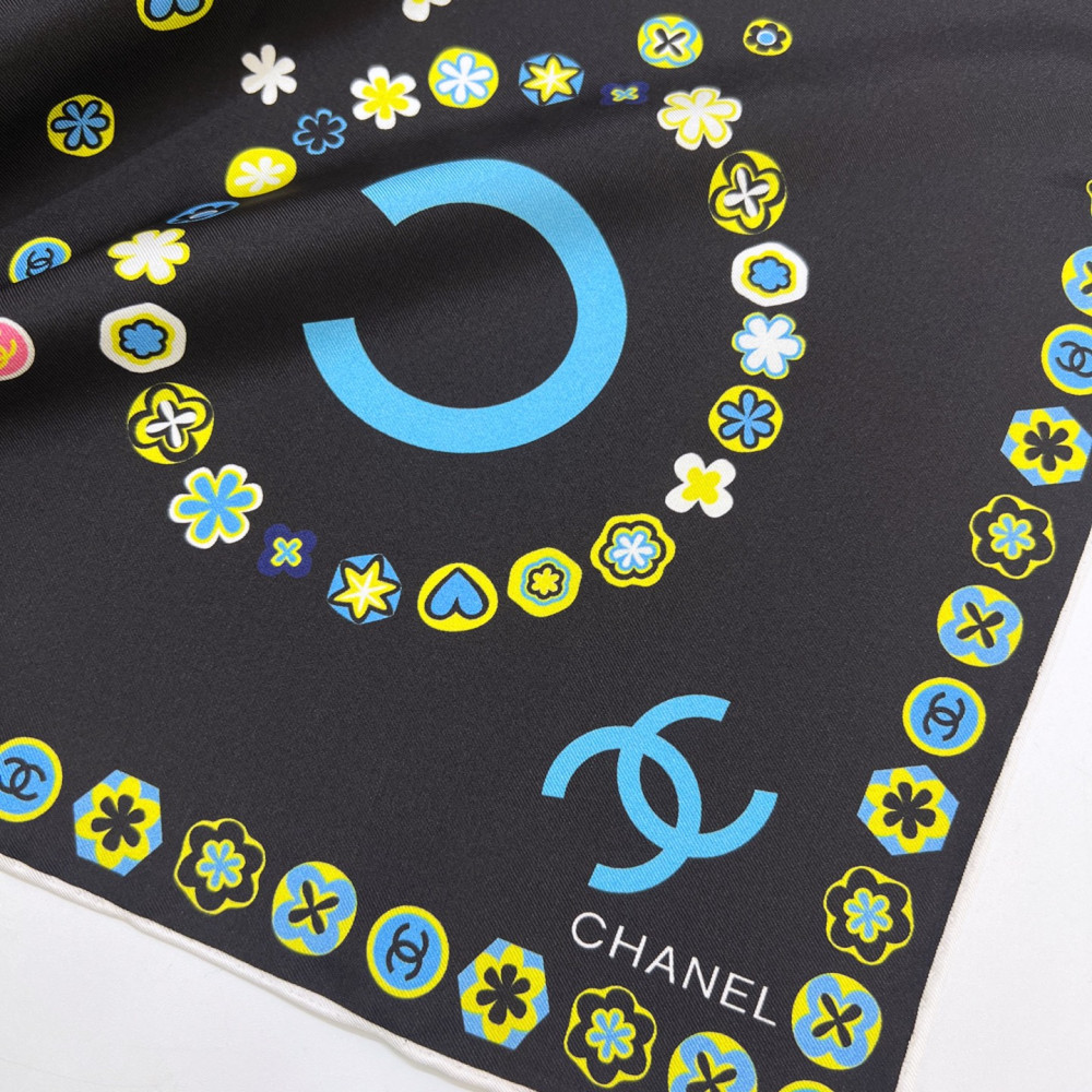 Chanel 100% silk 90cm square scarf!  