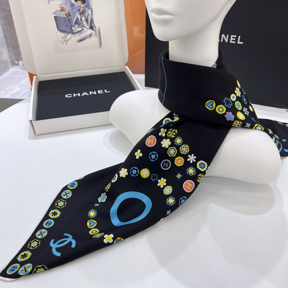 Chanel 100% silk 90cm square scarf!  