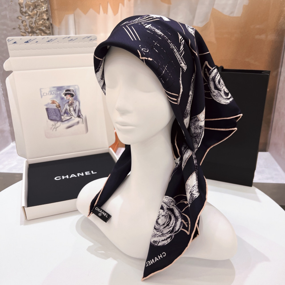 Chanel 100% silk 90cm square scarf!  
