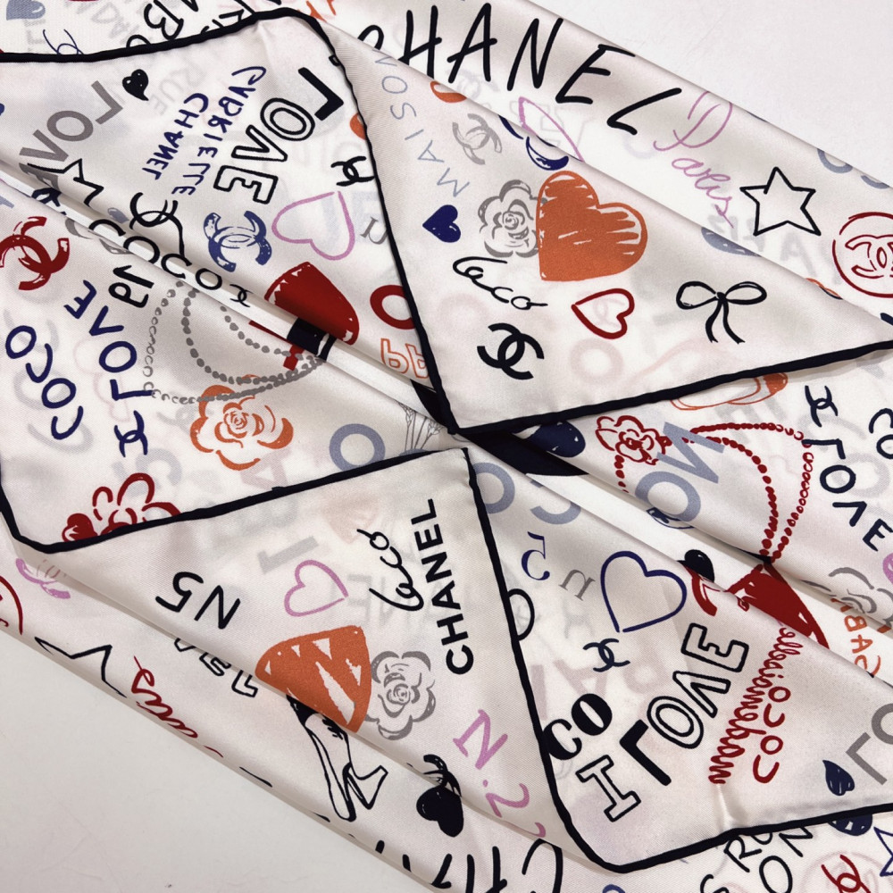 Chanel 100% silk 90cm square scarf!  