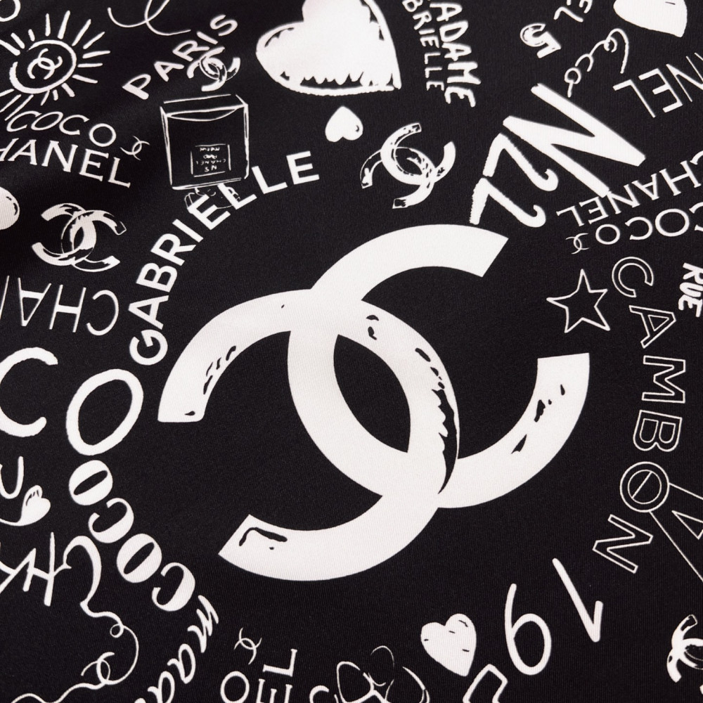 Chanel 100% silk 90cm square scarf!  