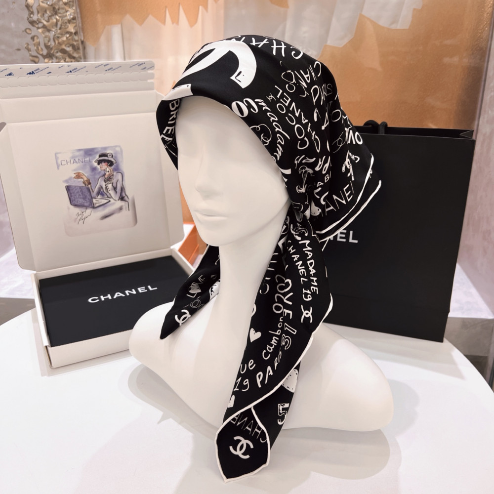 Chanel 100% silk 90cm square scarf!  