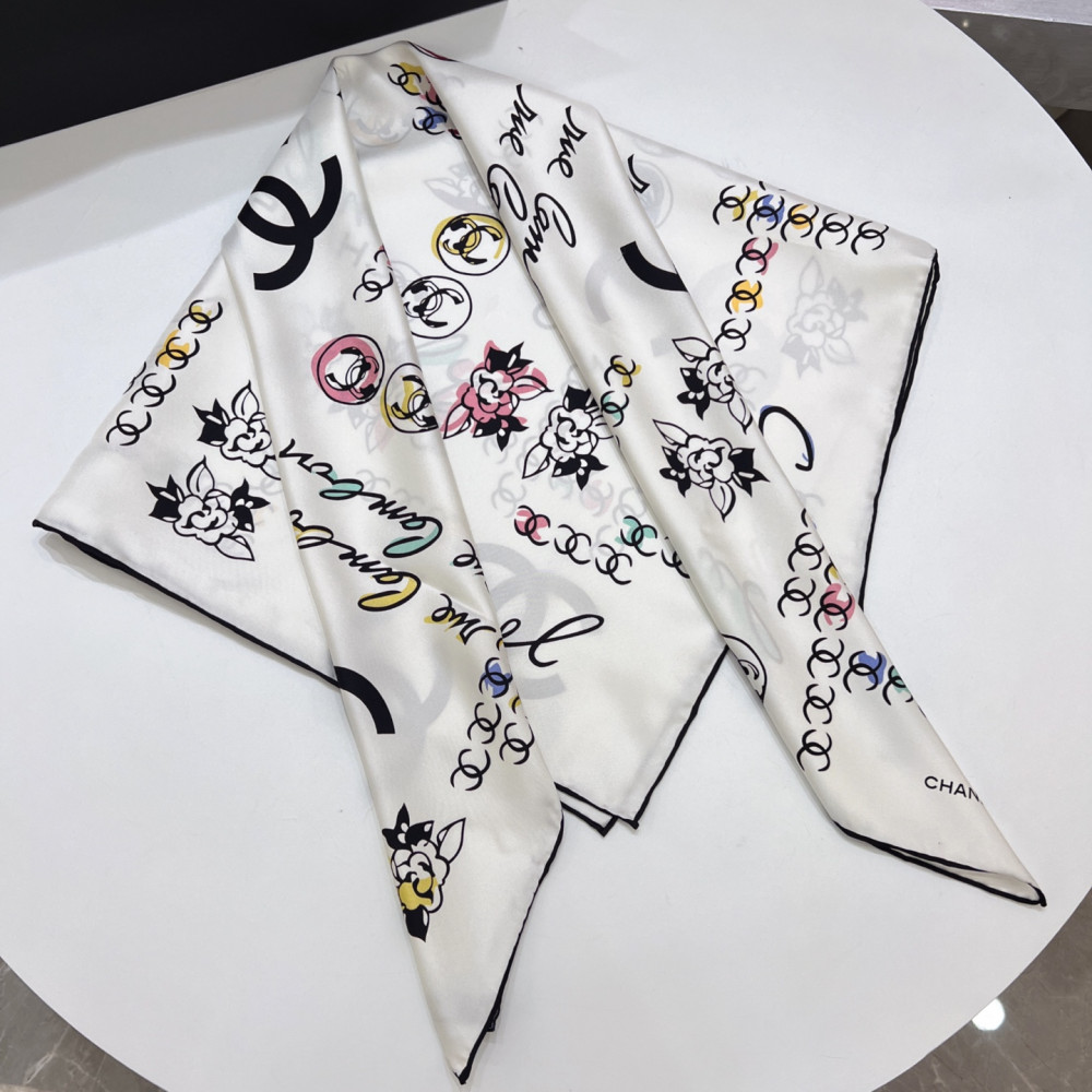 Chanel 100% silk 90cm square scarf!  