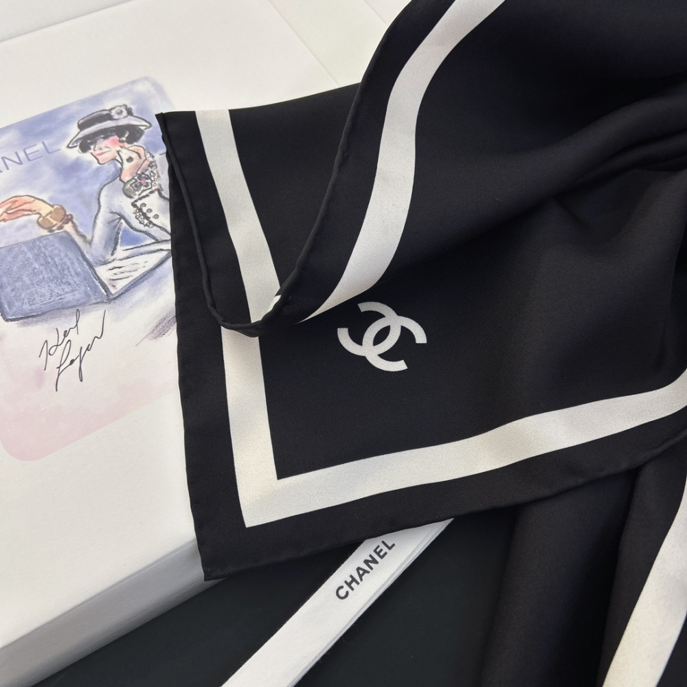 Chanel 100% silk 90cm square scarf!  