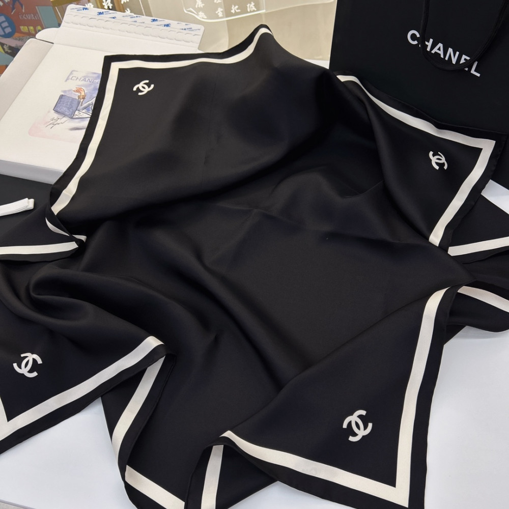 Chanel 100% silk 90cm square scarf!  