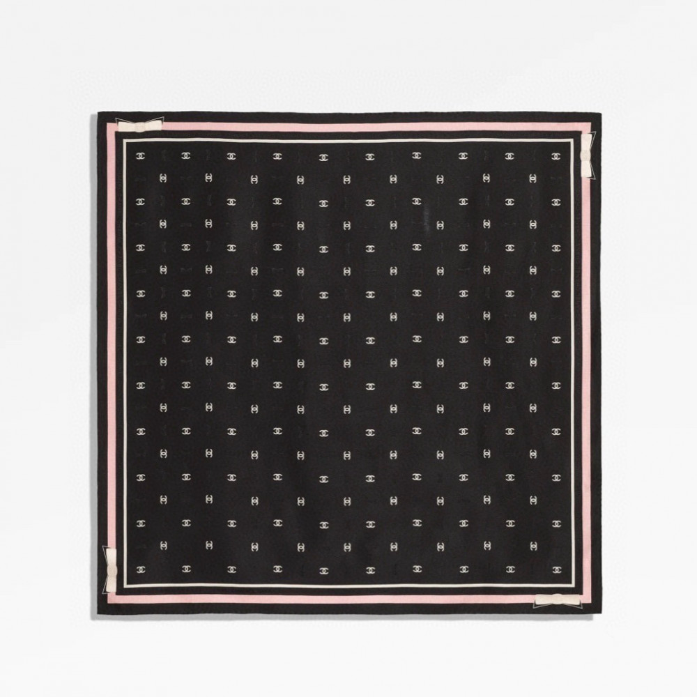 Chanel 100% silk 90cm square scarf!  
