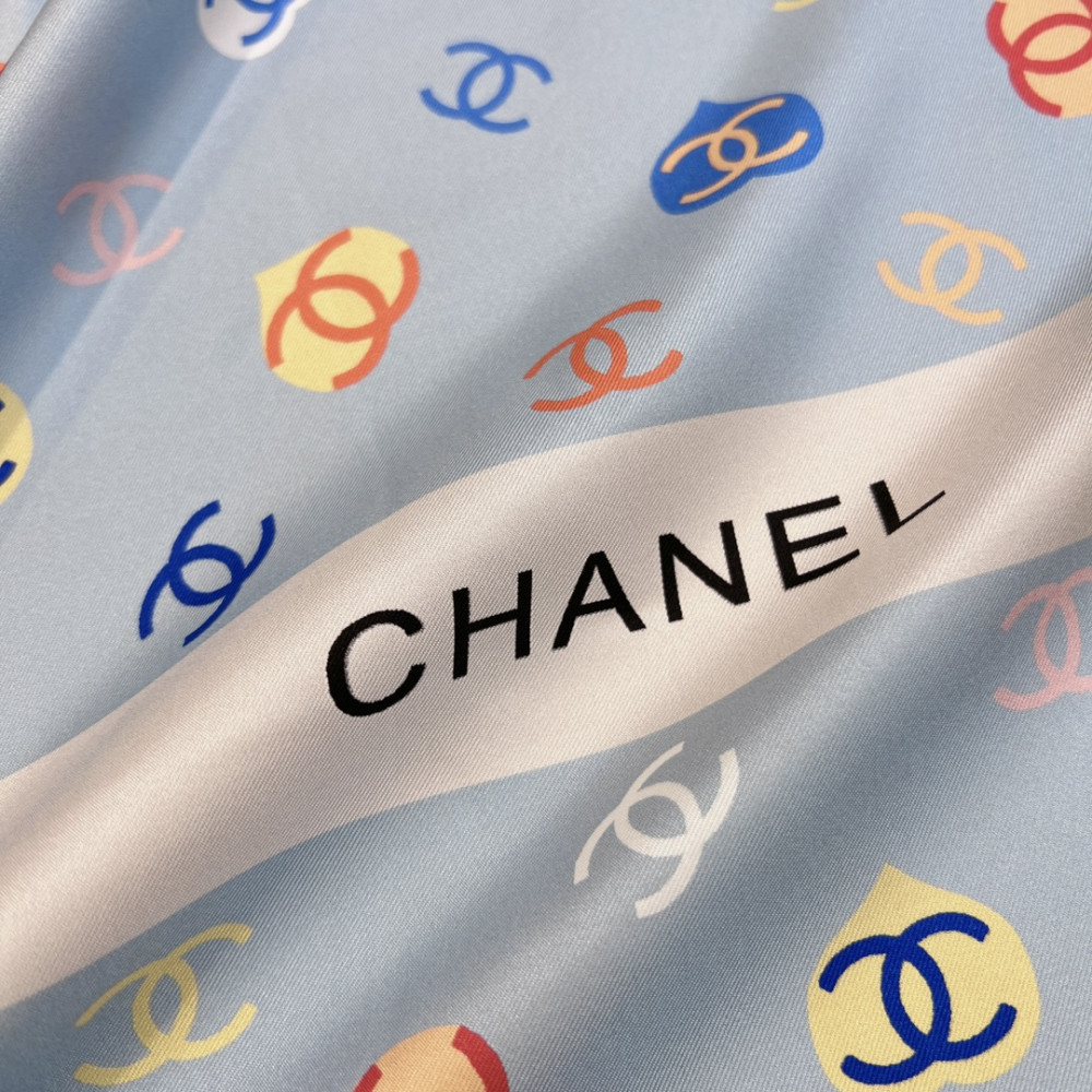 Chanel 100% silk 90cm square scarf!  