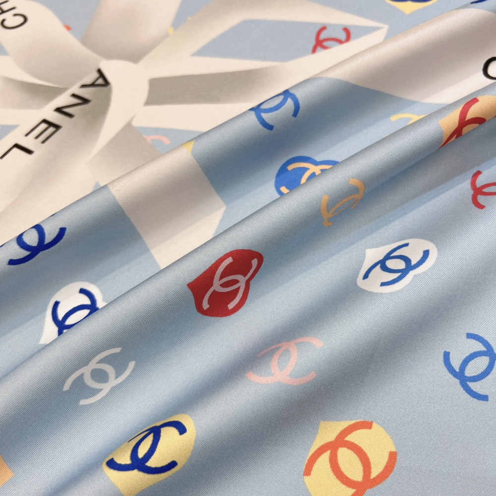 Chanel 100% silk 90cm square scarf!  