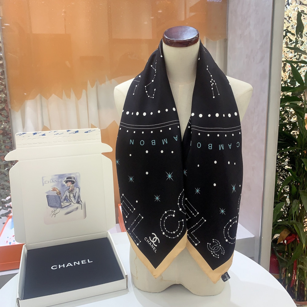 Chanel 100% silk 90cm square scarf!  