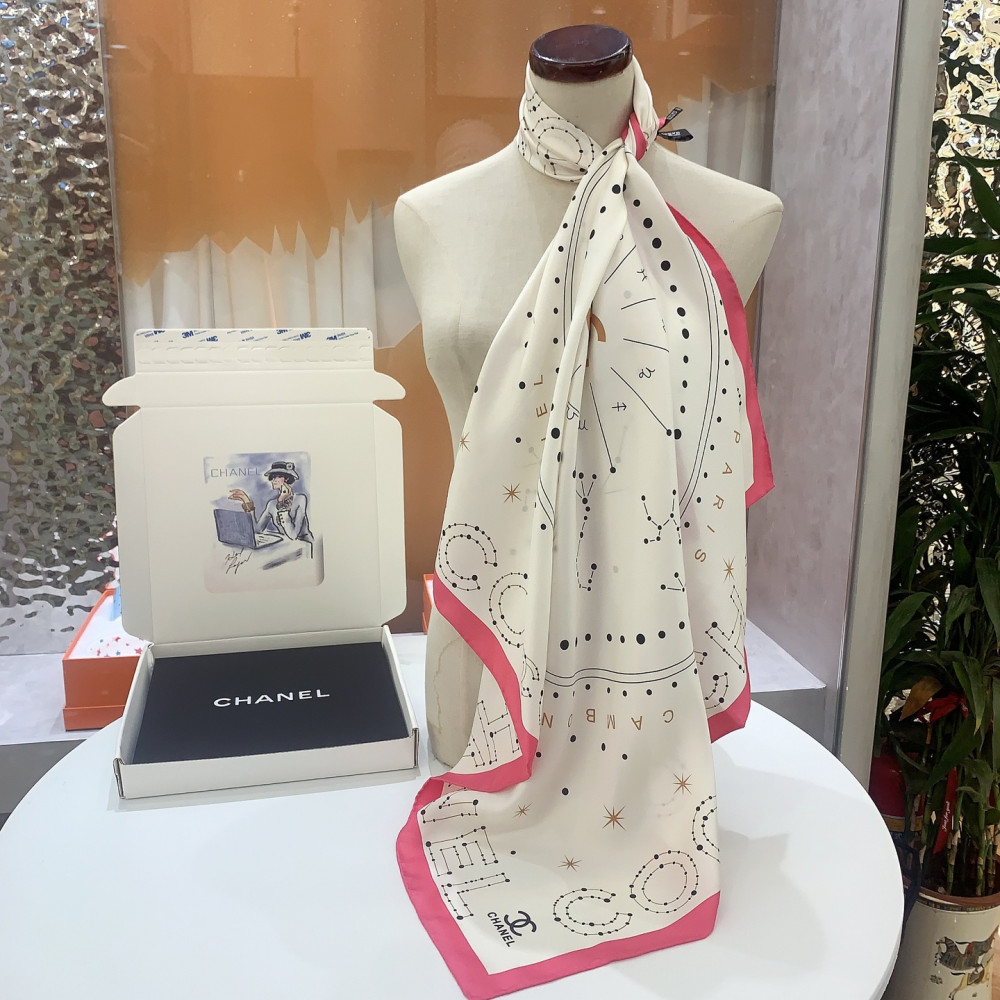 Chanel 100% silk 90cm square scarf!  