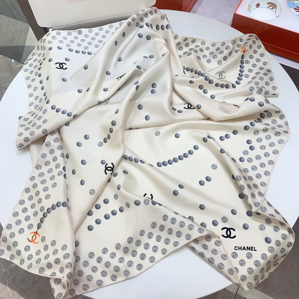 Chanel 100% silk 90cm square scarf!  