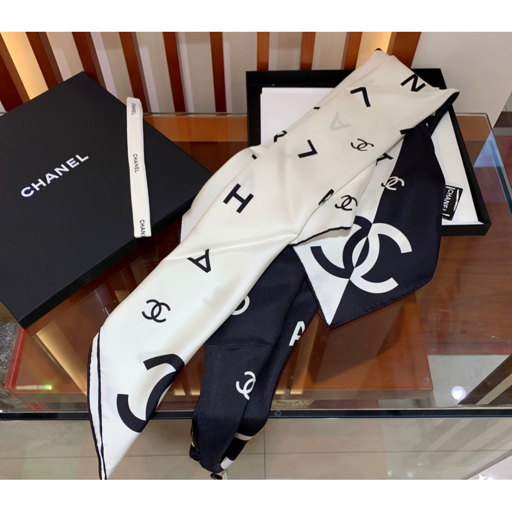 Chanel 100% silk 90cm square scarf!  