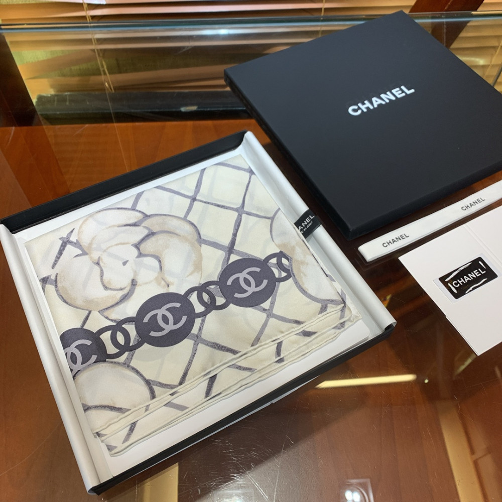 Chanel 100% silk 90cm square scarf!  